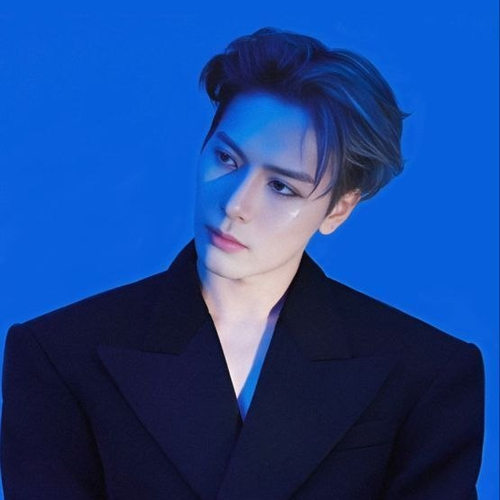 دانلود آهنگ Fire To The Fuse Jackson Wang